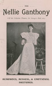Miss Nellie Ganthony vom Criterion Theatre von English Photographer
