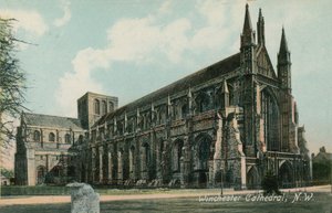 Nordwestansicht der Kathedrale von Winchester von English Photographer