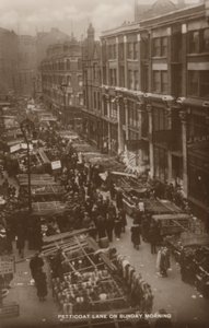 Petticoat Lane, London, am Sonntagmorgen von English Photographer