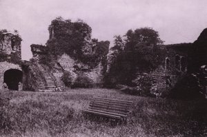 Rothesay Castle (Schwarz-Weiß-Foto) von English Photographer