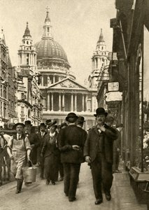 Szenen des Londoner Lebens von English Photographer