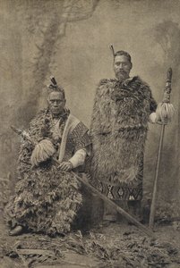 Tawhiao, der Maori-König, und Major Wiremu Te Wheoro (s/w Foto) von English Photographer