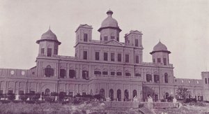 Der Club, Lucknow von English Photographer