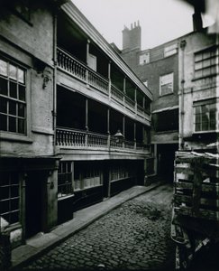 The George, Southwark von English Photographer