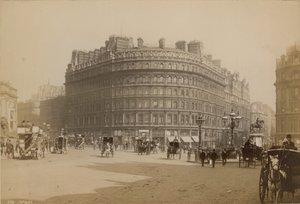 Das Grand Hotel am Trafalgar Square von English Photographer