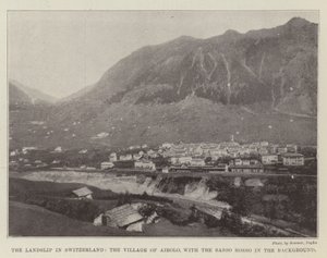 Der Erdrutsch in der Schweiz, das Dorf Airolo mit dem Sasso Rosso im Hintergrund von English Photographer
