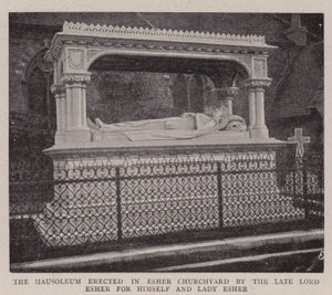 Das Mausoleum, das im Esher Kirchhof vom verstorbenen Lord Esher für sich und Lady Esher errichtet wurde von English Photographer