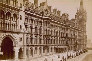 Midland Grand Hotel, Midland Railway Station, Euston Road, London von English Photographer