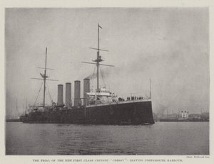 Die Erprobung des neuen Kreuzers erster Klasse Cressy, verlässt den Hafen von Portsmouth