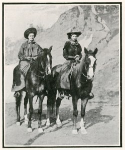 Eröffnung der Golden West Ausstellung in Earls Court: Wie der geteilte Rock funktioniert