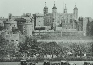 Tower Hill: Blick auf den Tower of London, 1895