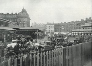 Victoria Station, Gesamtansicht des Bahnhofsplatzes von English Photographer