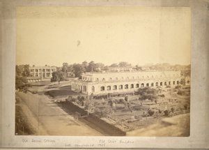 Ansicht des alten Dhaka College und des alten Gerichtsgebäudes, c.1875