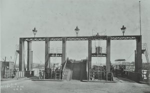 Ansicht der Woolwich Ferry, 1896 von English Photographer