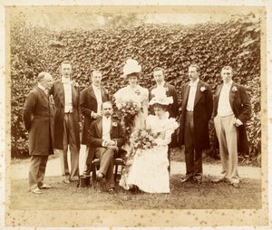 Hochzeitsporträt von Francis Edward Younghusband und Helen Augusta Magniac, Datchet