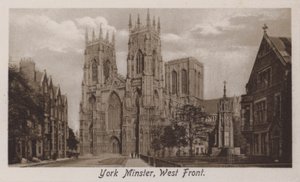 York Minster, Westfront (s/w Foto)