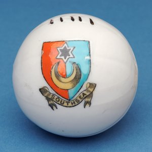 Wappen-Souvenir-Miniaturfußball mit Übertragung des Southsea Wappens