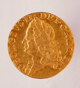 Goldene englische Guinea, Regierungszeit von König George II (1714-1760) 18. Jahrhundert. Durchm. 2,5 cm Neapel, Archäologisches Museum von English School