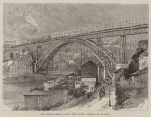 Neue Eisenbrücke über den Fluss Douro in Porto