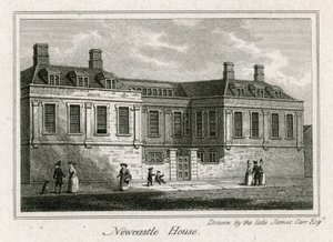 Newcastle House von English School