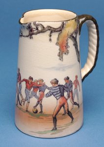 Royal Doulton Krug mit alten englischen Fußballszene (Keramik)