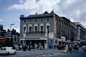 Das Old Vic, The Cut von English School