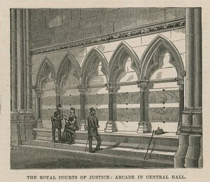 Die Royal Courts of Justice: Arkade in der Zentralhalle