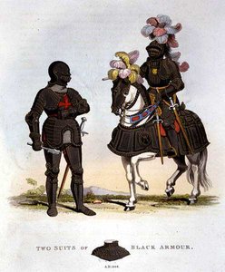 Zwei schwarze Rüstungen von English School