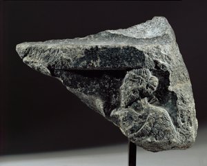 Fragment einer Vase mit einem Relief eines Trägers aus Susa, Iran, Akkadische Periode