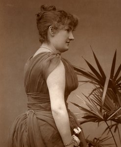 Miss Edith Woodworth, britische Schauspielerin, 1888