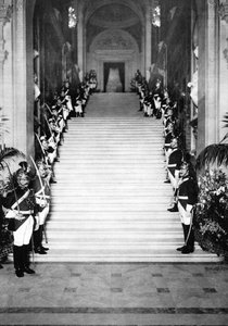 Republikanische Wachen bei einem Empfang, Rathaus, Paris, 1931
