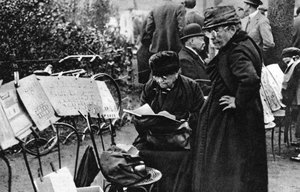Briefmarkenverkäufer auf den Champs Elysees, Paris, 1931