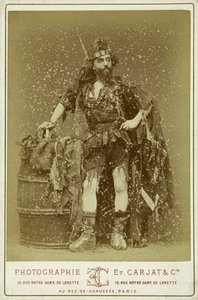 Mortimer in der Rolle des Königs der Gauner von Etienne Carjat