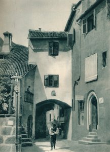 Eine ruhige Straße, Meran, Südtirol, Italien, 1927 von Eugen Poppel
