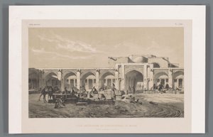 Innenhof der Karawanserei von Mahyar von Eugene Flandin