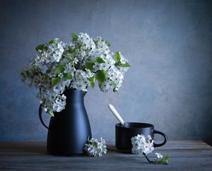 Frühlingsblüten-Stillleben