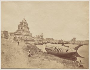 Chutter Manzil Palast, mit dem königlichen Boot in Form eines Fisches von Felice A. Beato