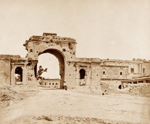 Tor, das in die Residenz führt, gehalten von Captain Atkinson der 13. einheimischen Infanterie
