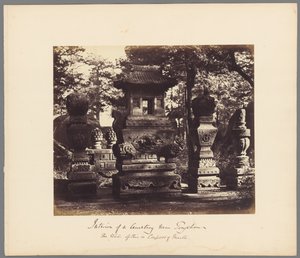 Innenraum des Grabes am Depot bei Peking von Felice Beato
