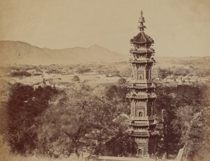 Ansicht des Sommerpalastes Yuen Min Yuen, Peking, mit der Pagode vor dem Brand, Oktober 1860