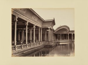 Kairo, Innenhöfe des Palastes von Choubra von Félix Bonfils