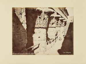 Portikus des Tempels von Esneh (Ägypten) von Félix Bonfils