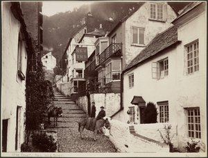 Clovelly, New Inn & Straße