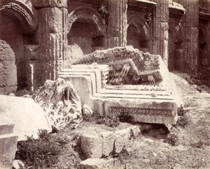 Skulpturierte Überreste im Tempel des Jupiter, Baalbek