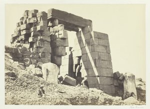 Der Granitpylon, Theben, 1857