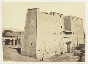 Der Große Pylon von Edfu, Oberägypten von Francis Frith