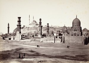 Gräber auf dem südlichen Friedhof in Kairo von Francis Frith