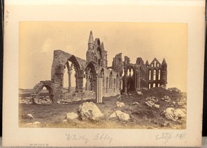 Whitby Abbey von Frank Meadow Sutcliffe