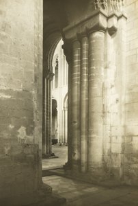 Ely Cathedral: Südwestliches Querschiff zum Kirchenschiff