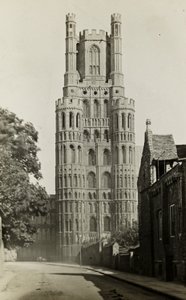 Ely-Kathedrale: Westturm von der Galerie